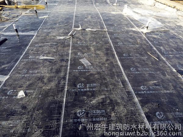 自粘sbs改性沥青防水卷材 湿铺防水卷材价格表图6