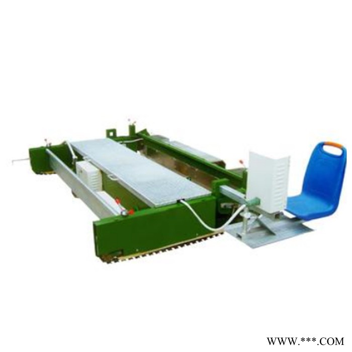 塑胶跑道摊铺机 程煤铺设整平机 橡胶颗粒平铺机易操作图5