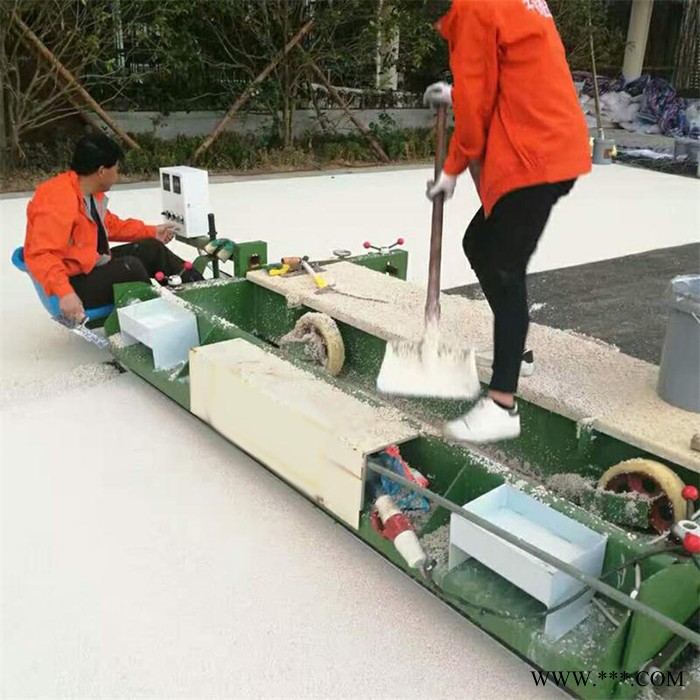 塑胶跑道摊铺机 程煤铺设整平机 橡胶颗粒平铺机易操作图3