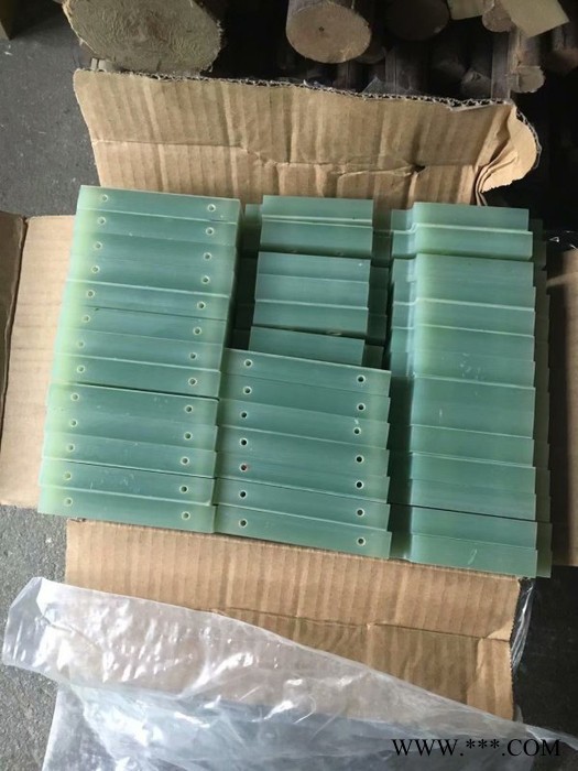 3251有机硅玻璃布板图3