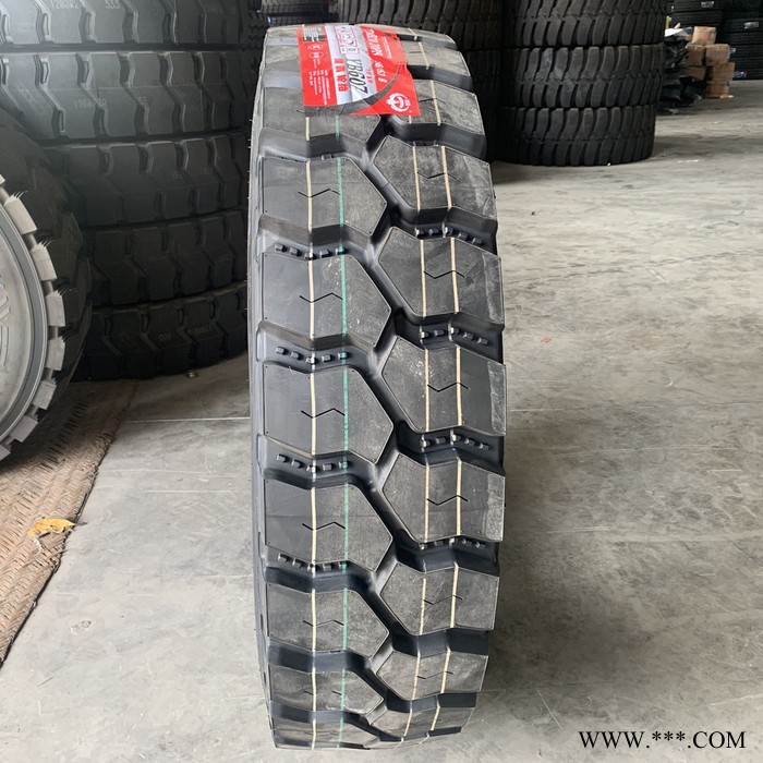 鹰霸全钢丝轮胎1200R20 中花散热快轮胎 1200R20防爆轮胎 泥头车 搅拌车轮胎图2