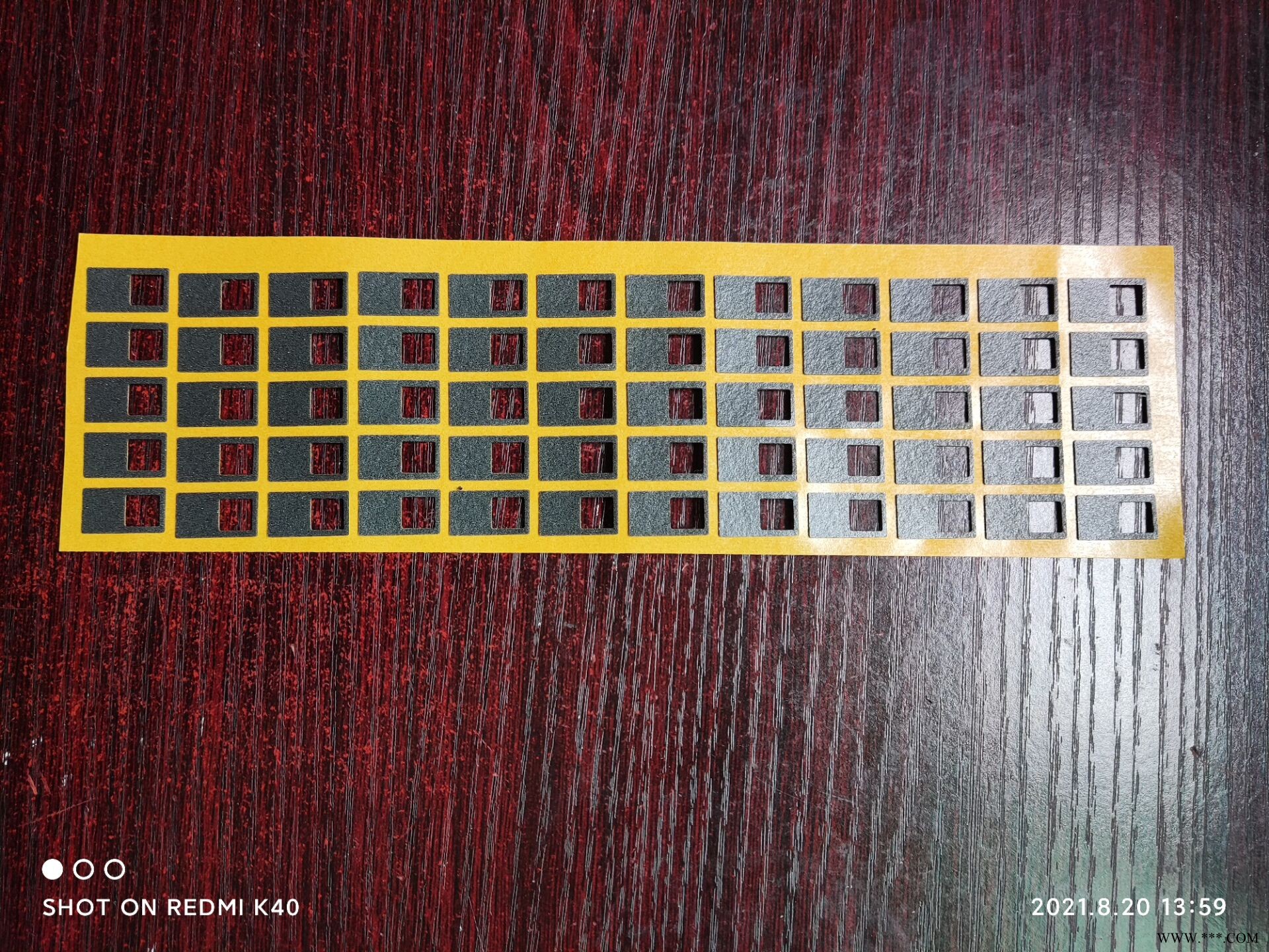 供应汽车电池组硅胶泡棉 新能源电池绝缘密封条硅胶泡棉 防震硅胶垫硅胶泡棉图3