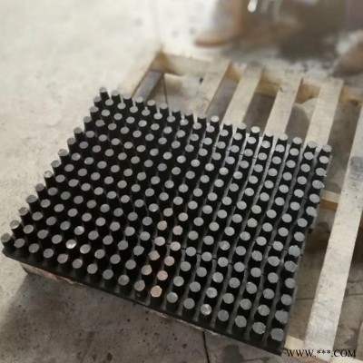 钉型氯丁橡胶减震板 钉型橡胶钉  钉型橡胶减震垫板 保质保量  定制 龙翔 支持定制
