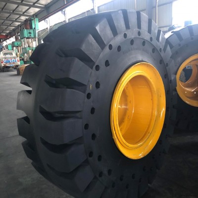 厂家直销  17.5-25实心轮胎  高标轮胎   高耐磨  30装载机轮胎  强力  钢材厂 木材厂专用