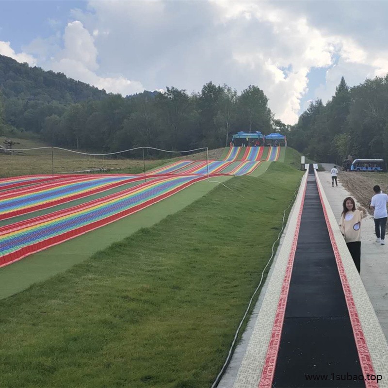 爬山方便的景区载人输送带价格 安装简单运行平稳雪地电梯图2