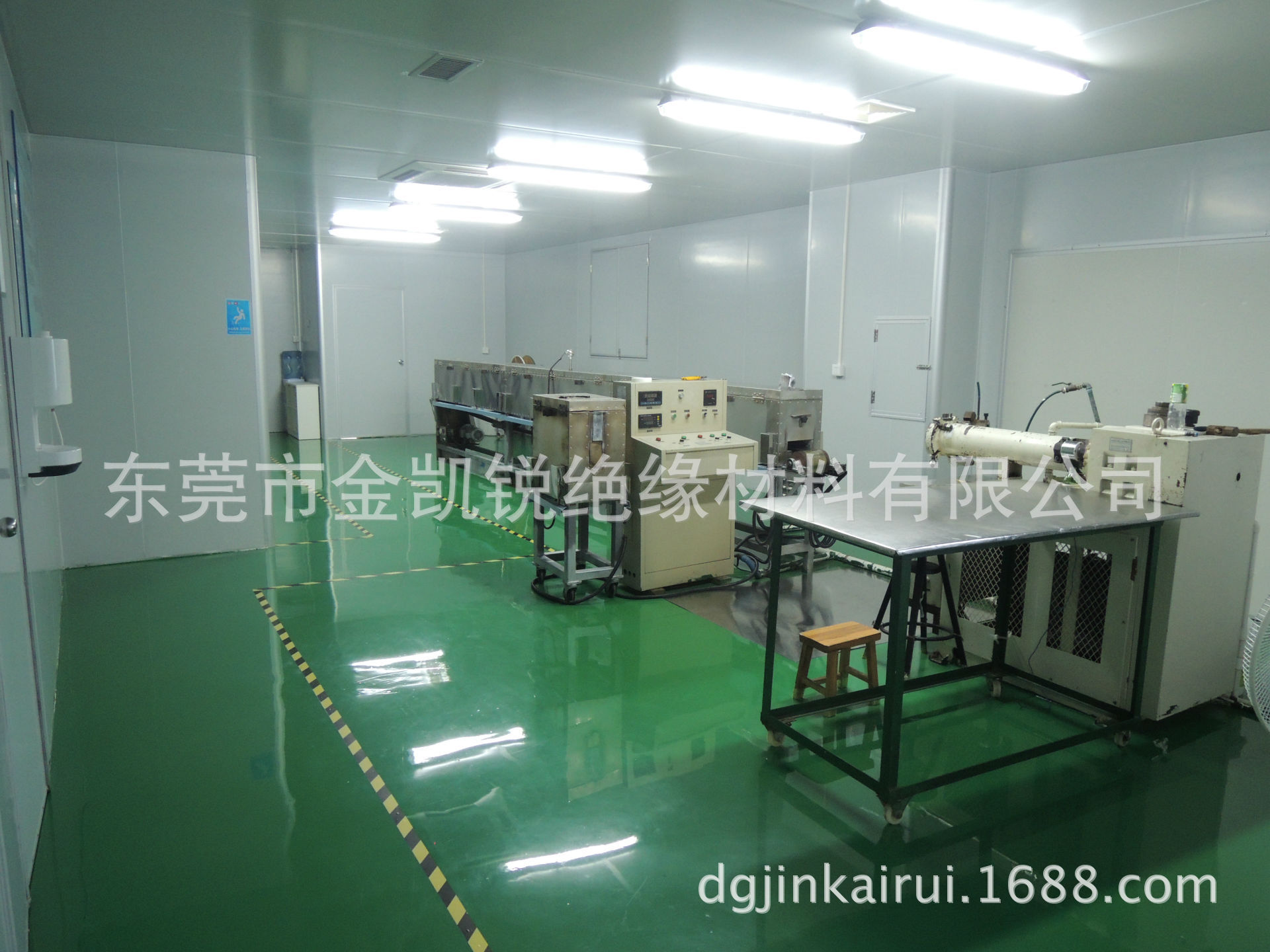 1：硅胶生产车间
