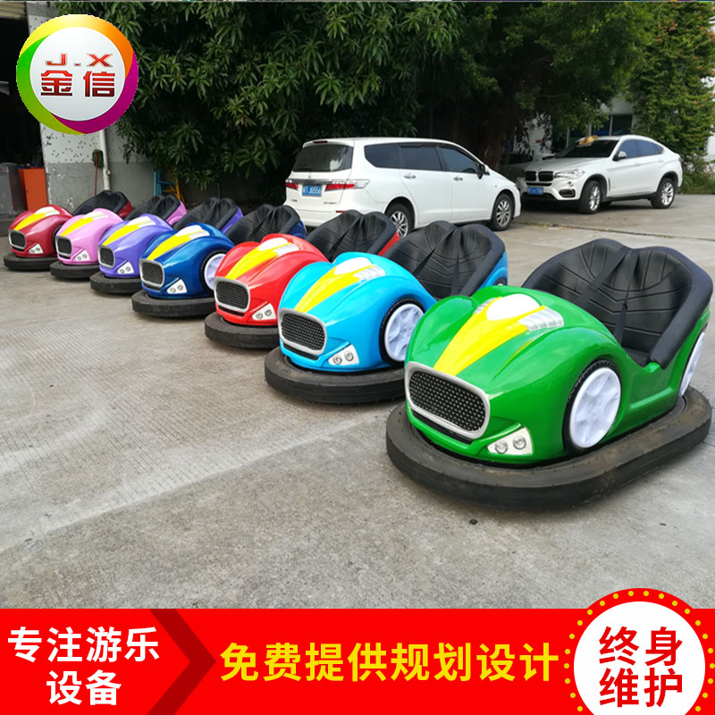 激的游乐设施 充气轮胎碰碰车 施工安装