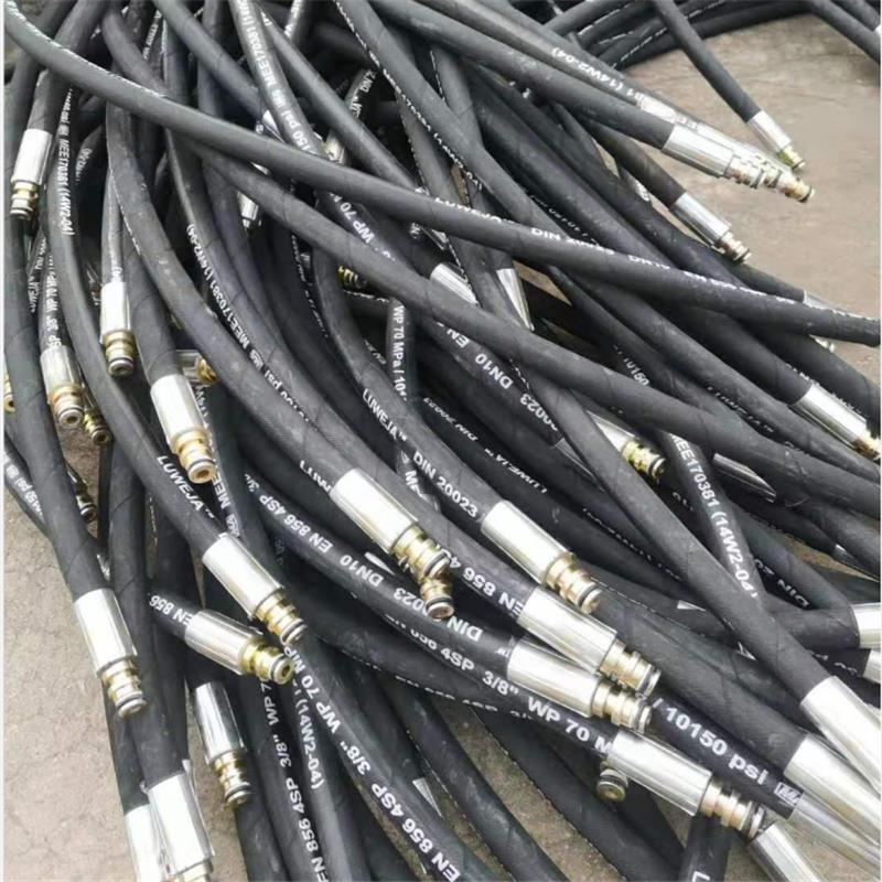 英振液压胶管 黑龙江省双鸭山市编织胶管 加工工程车胶管 传动液压胶管厂家销售