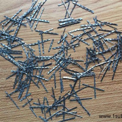 吉林钢纤维-铭久橡塑(在线咨询)-钢纤维井盖